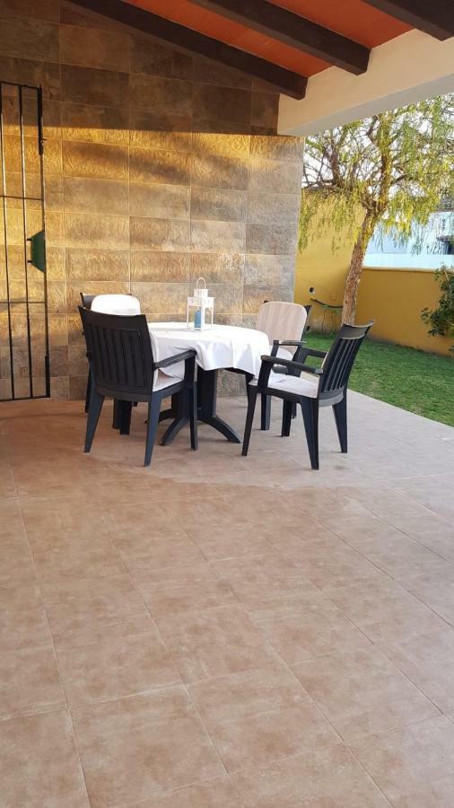 Chalet La Huerta Con Piscina Y Wifi Conil De La Frontera Esterno foto